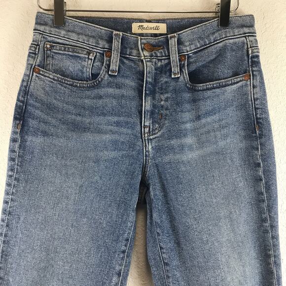 Madewell The Petite Girljean in Berryton Wash Distressed High Rise Jeans 25P - Picture 3 of 14